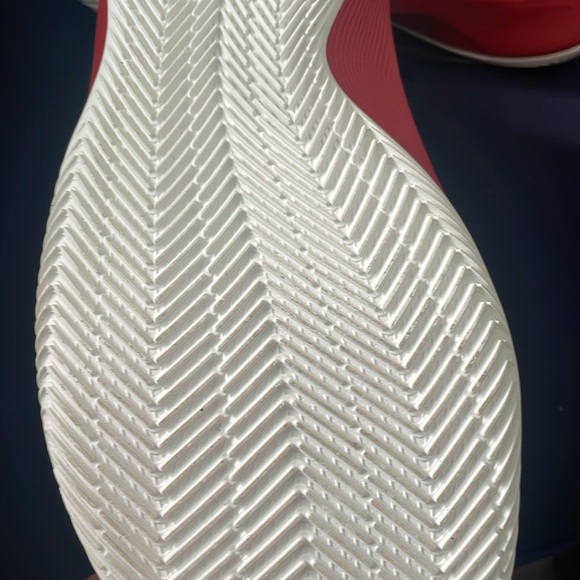 ADIDAS Pro Spark 2018 - Red/White - Men's Shoes - SIZE 11 BRAND NEW & DS - Picture 4 of 6